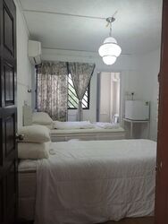 Blk 220 Serangoon Avenue 4 (Serangoon), HDB 4 Rooms #538918461